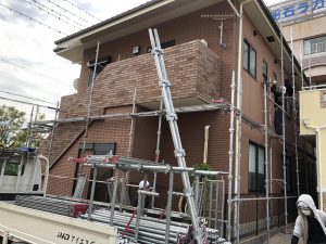 C15B3F98-EFD5-445B-9A3F-F7382B8EF4EF